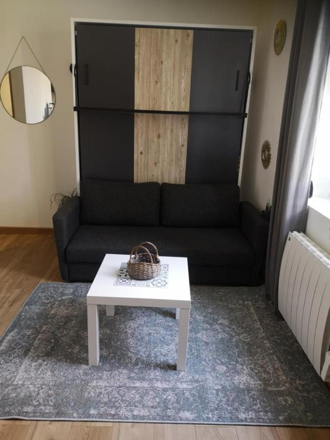 Superbe Studio Face Au Chateau Gisors Luaran gambar